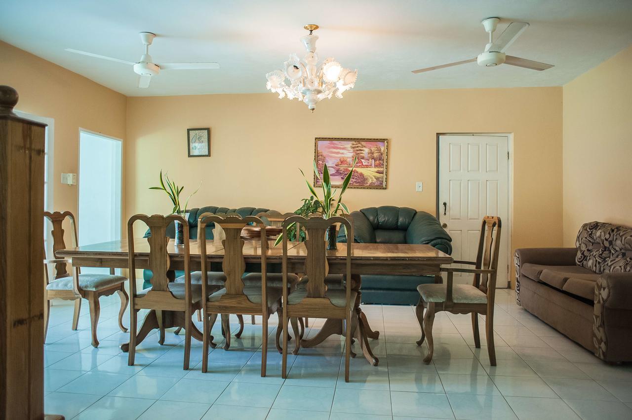 Diamond Villa Guest House มอนเทโกเบย์ ภายนอก รูปภาพ