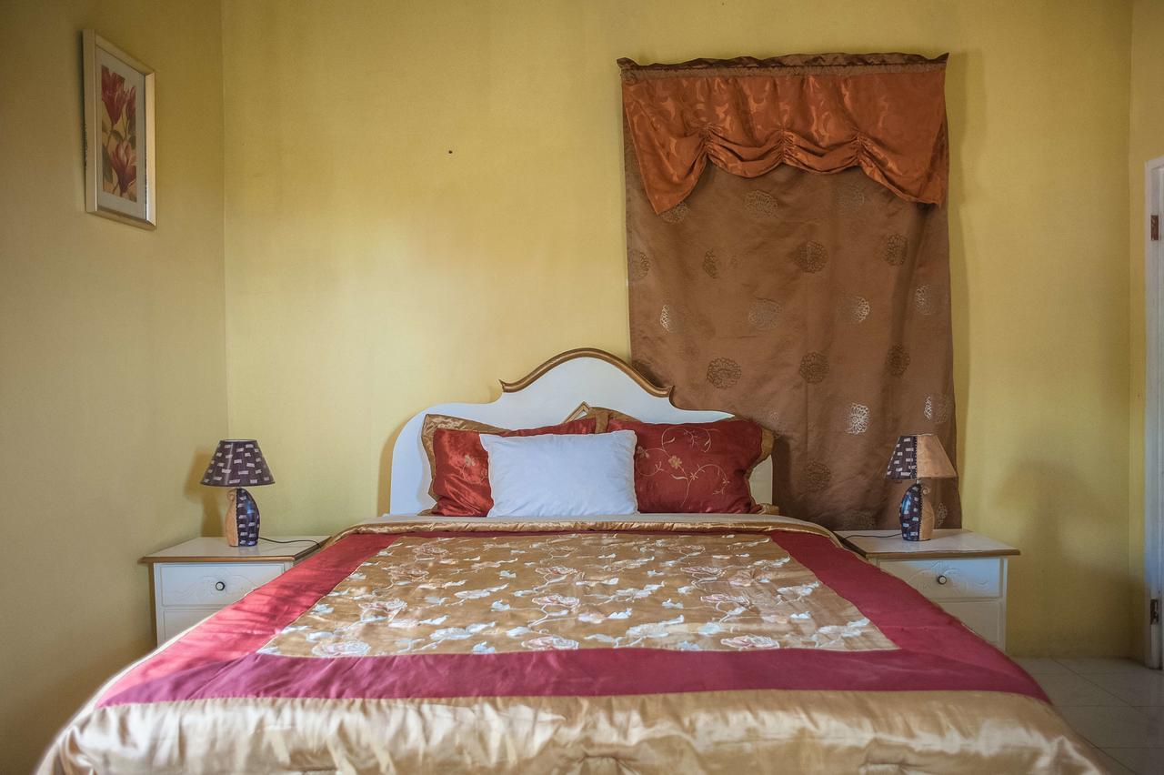 Diamond Villa Guest House มอนเทโกเบย์ ภายนอก รูปภาพ
